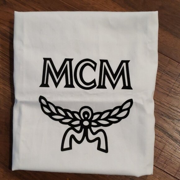 MCM Large Dust Bag - Picture 1 of 5